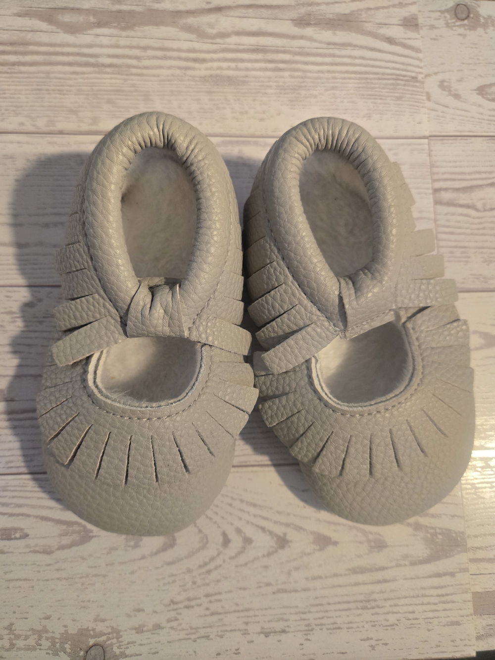 Soft Leather Baby Moccasin Walker Shoes in Light Gray with Fringe-delebao Brand